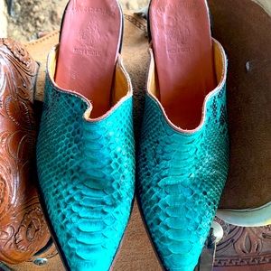 Old Gringo Turquoise Snakeskin Mules 7.5b